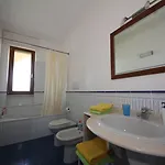 洛萨蓝光住宿加早餐酒店