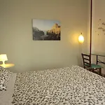 洛萨蓝光住宿加早餐酒店