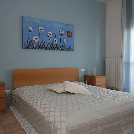 La Rosa Blu 3* Бари