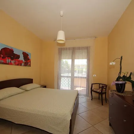 La Rosa Blu فندق مبيت وإفطار 2*