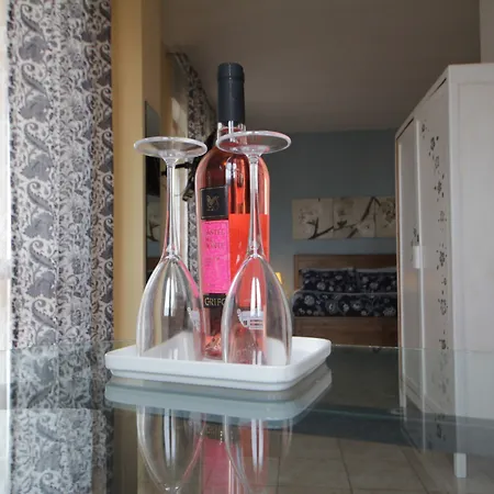 La Rosa Blu Bed and Breakfast Μπάρι