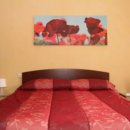 La Rosa Blu לינה וארוחת בוקר 3*