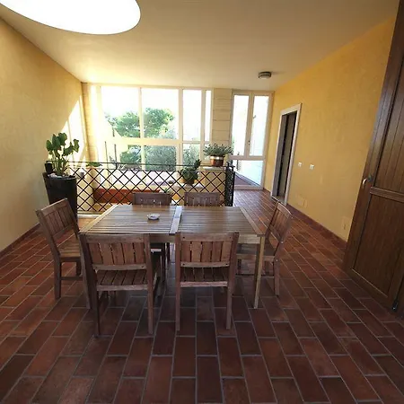 La Rosa Blu Bed and Breakfast Μπάρι